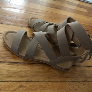 Lucky brand sandals